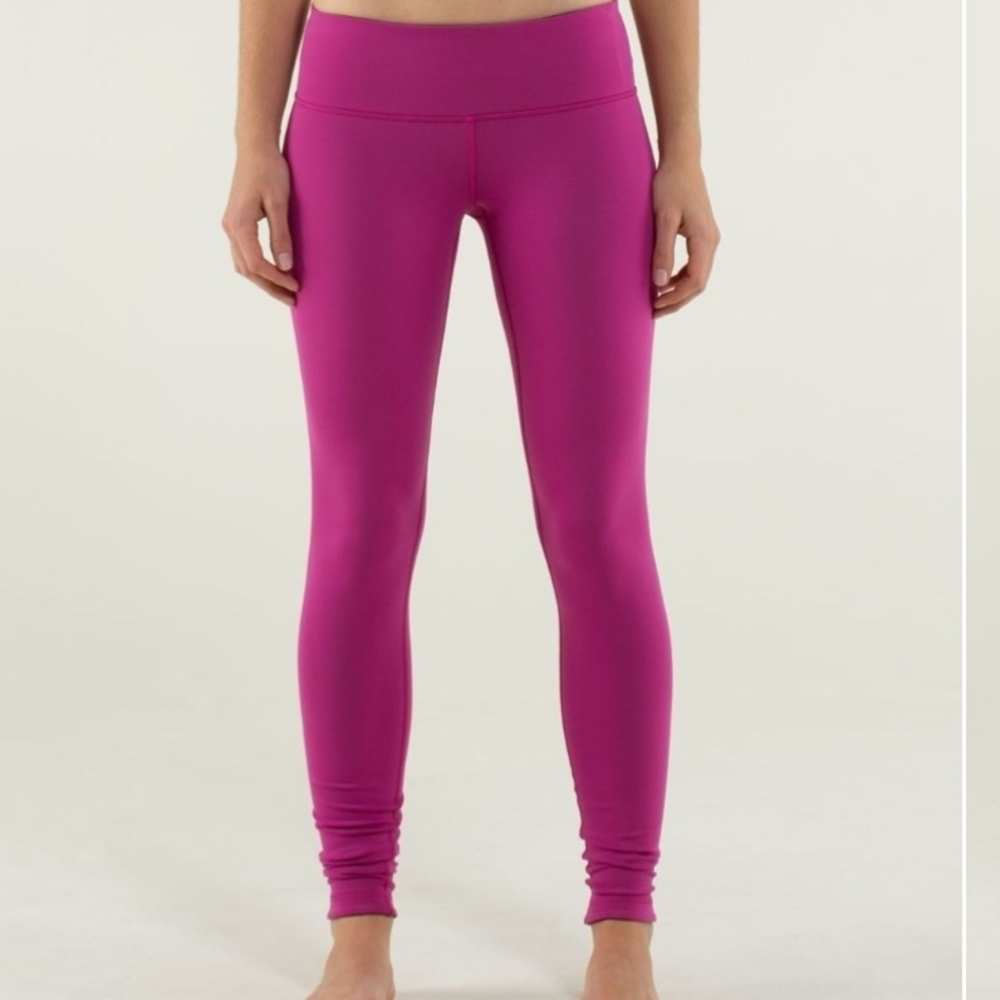 Lululemon Wunder Under Reversible Raspberry/black  Leggings Size 8 30.5" Inseam